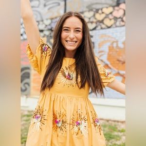 Queen of Sparkles Sunshine Dress - Small. Brand new, Never worn!!
